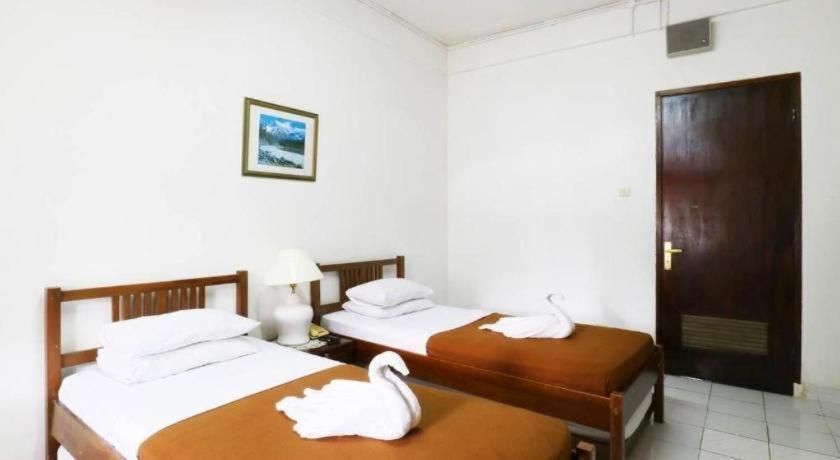 Hotel Pondok Remaja Pgi Puncak Exterior photo